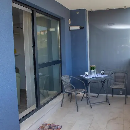 Wings Luxury Suites 2 Apartment *
