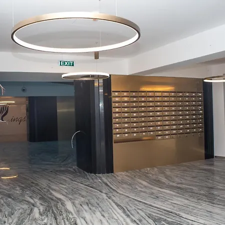 Wings Luxury Suites 2 Apartment