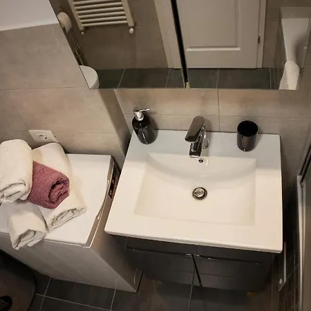 Wings Luxury Suites 2 Apartment